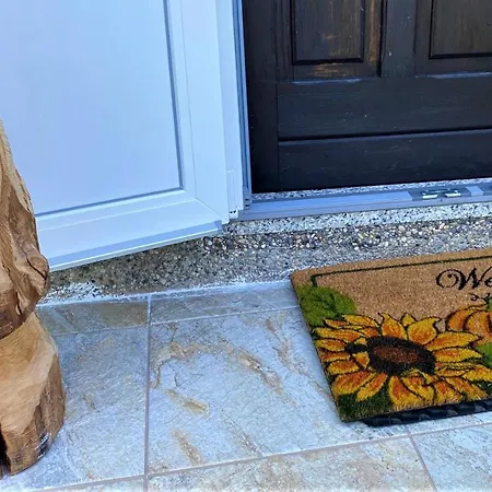 Kuca Homer Mala Lesnica